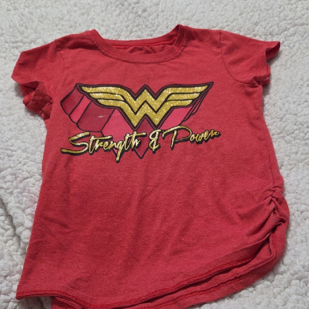 WONDER WOMAN TSHIRT